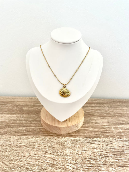 COLLIER AYRA