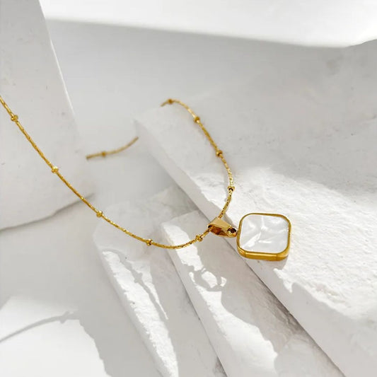 COLLIER GABBY