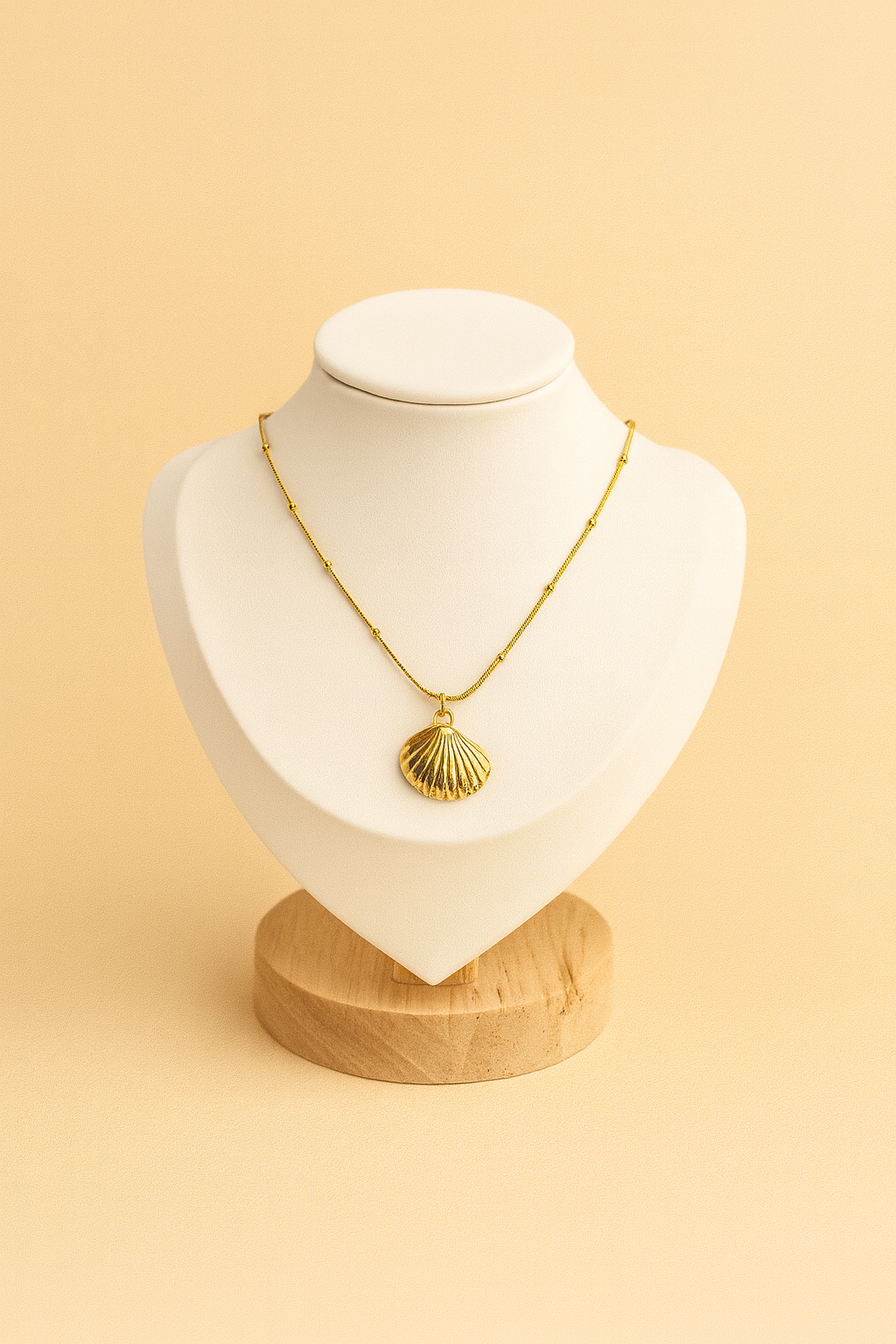 COLLIER AYRA